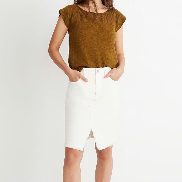 Madewell Stretch Denim Pegged Skirt in Tile White: Cutout Edition - Picture 2 of 11